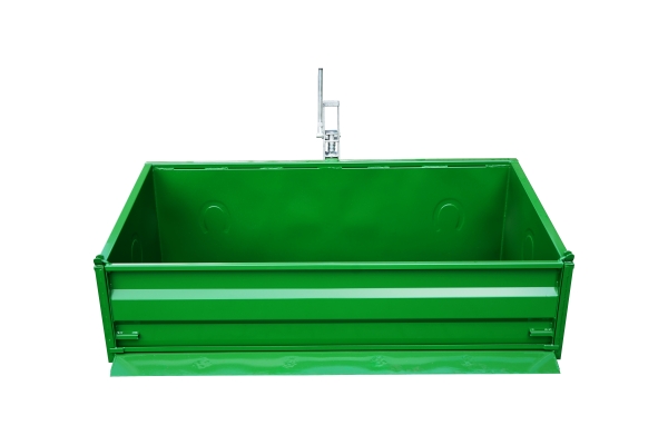 Light load box with a blade
